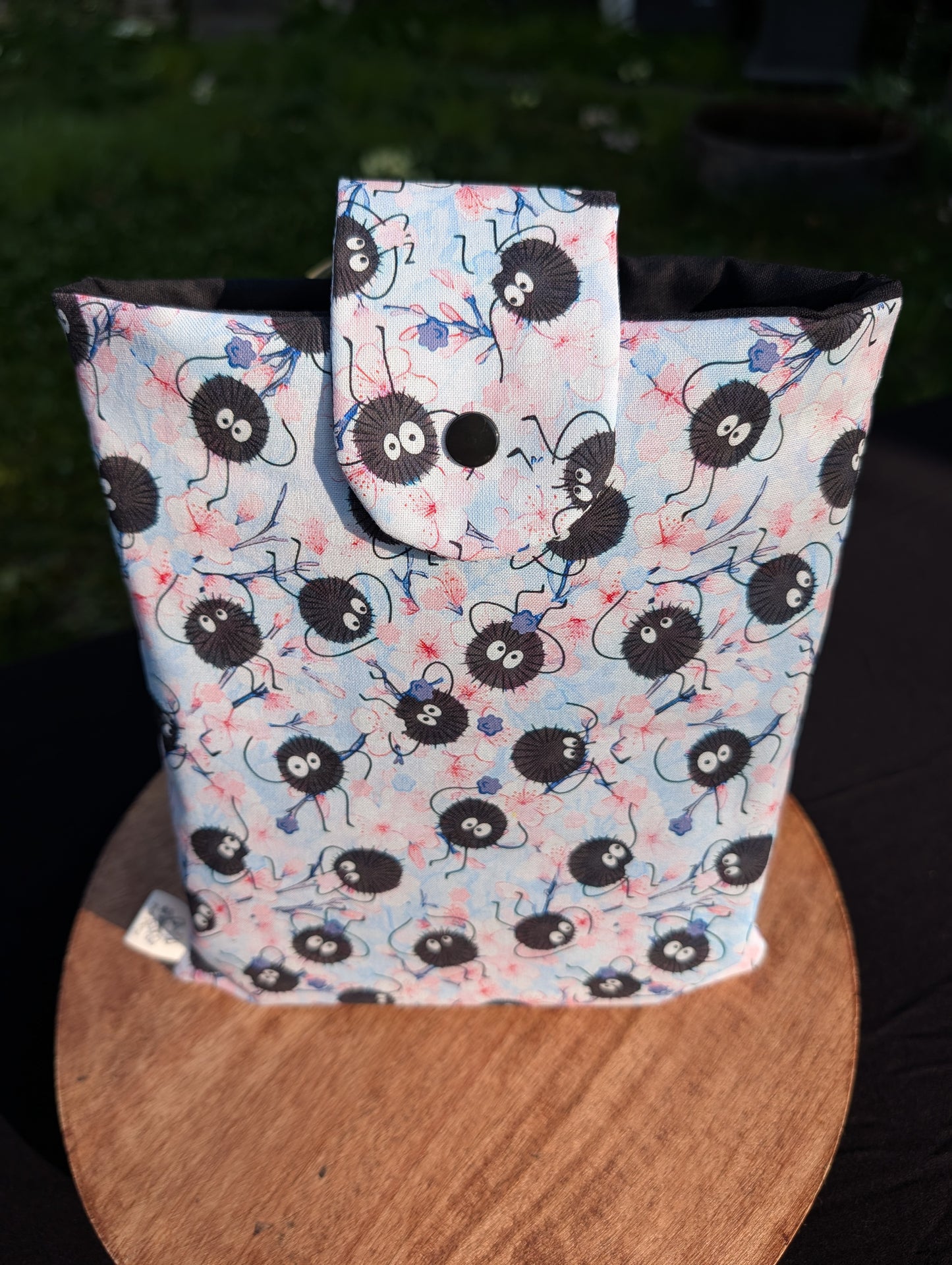 Booksleeve "Susuwatari Spring"