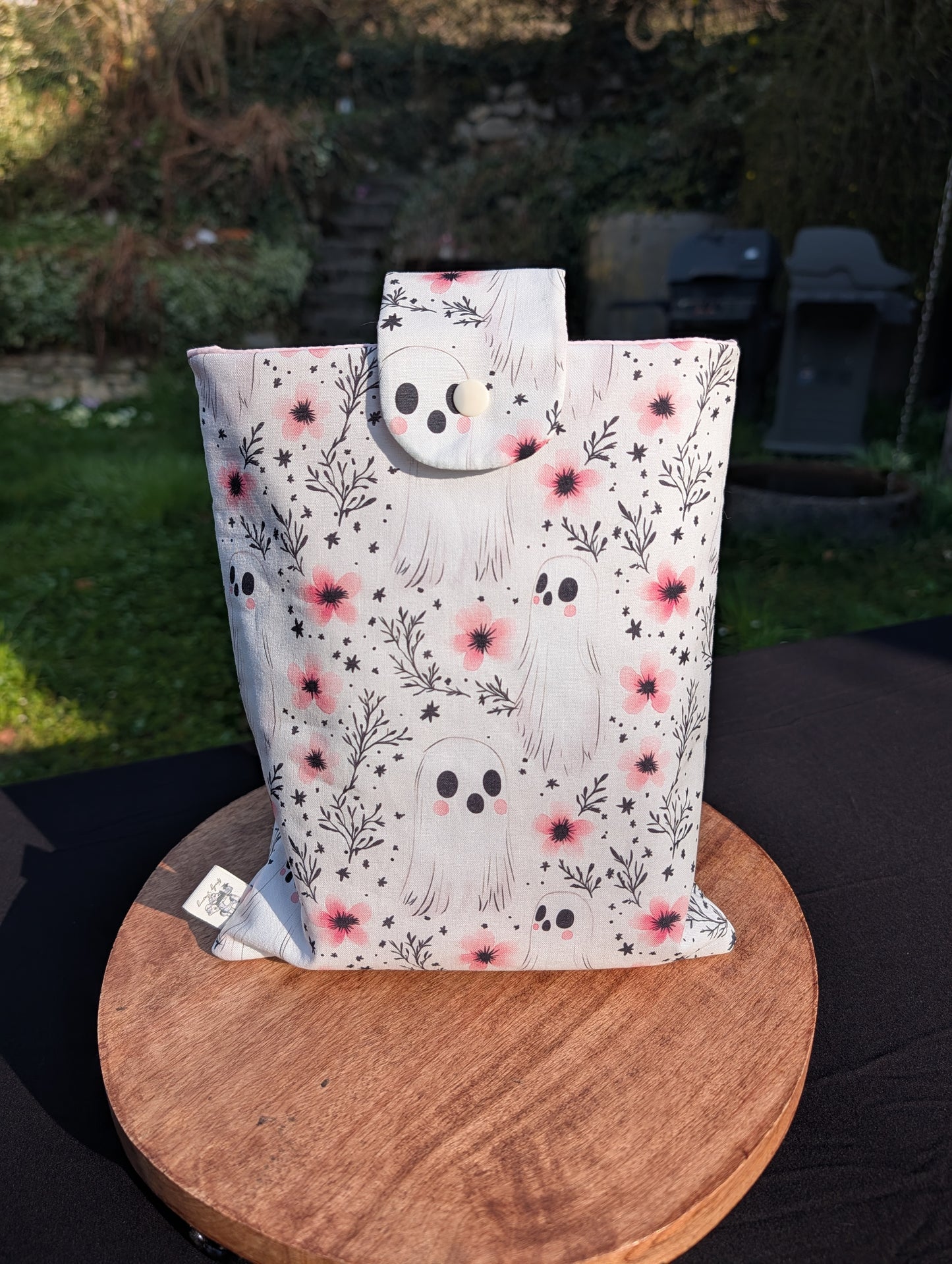 Booksleeves *Spring Ghost*
