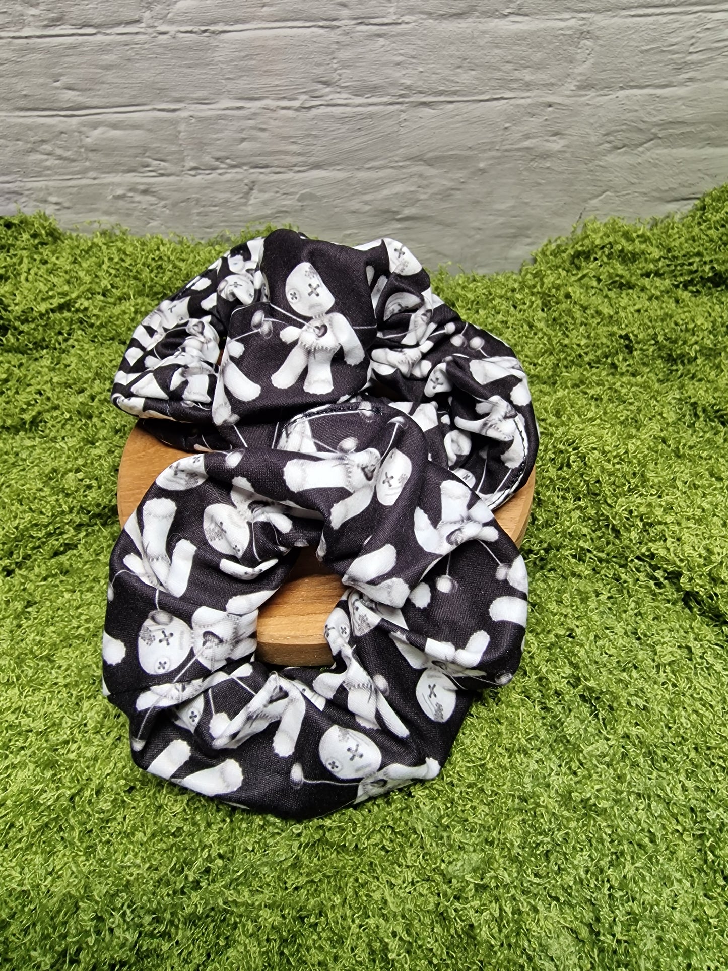 Scrunchie "Vodoo Puppen"