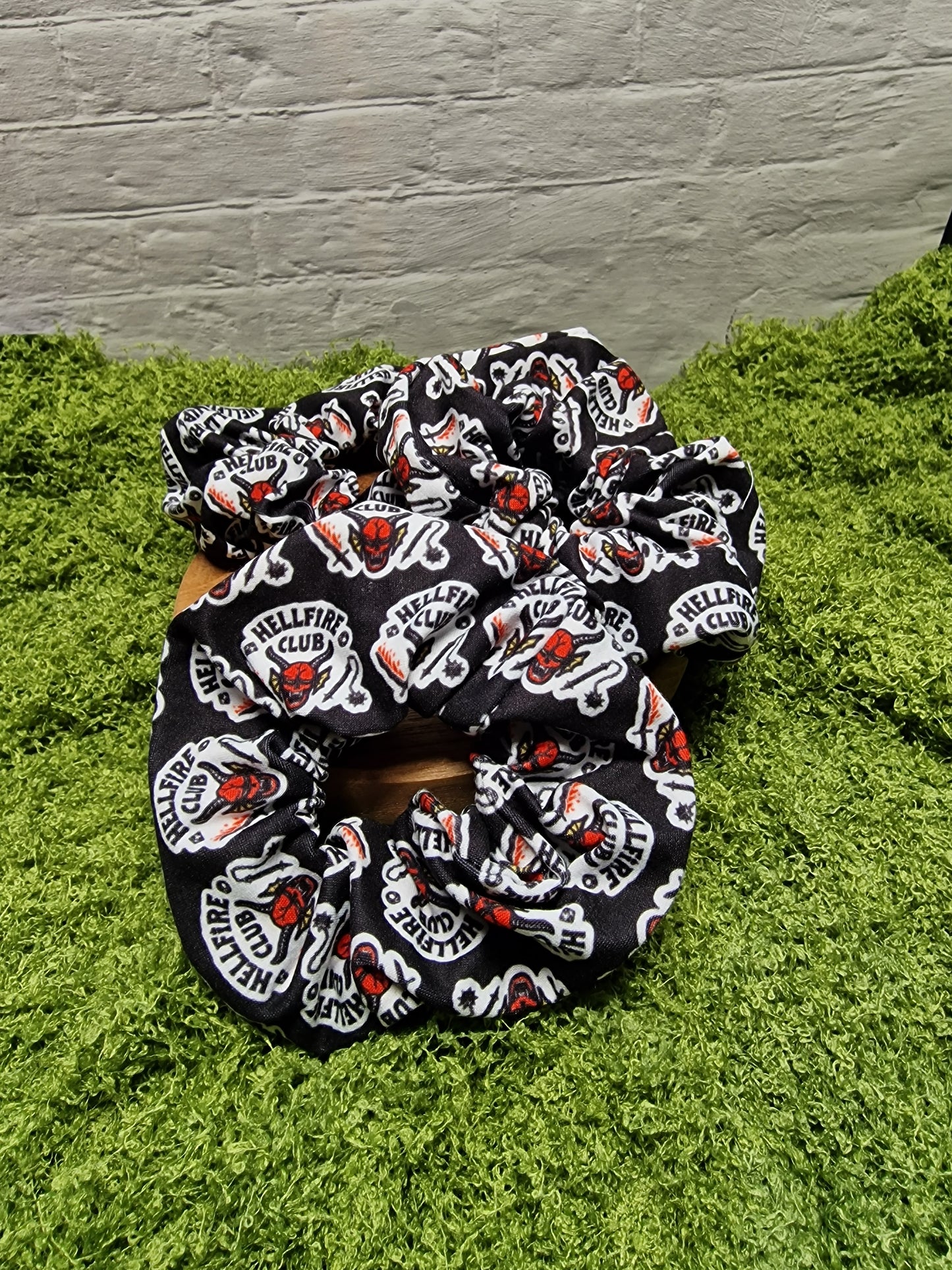 Scrunchie "Hellfire Club"