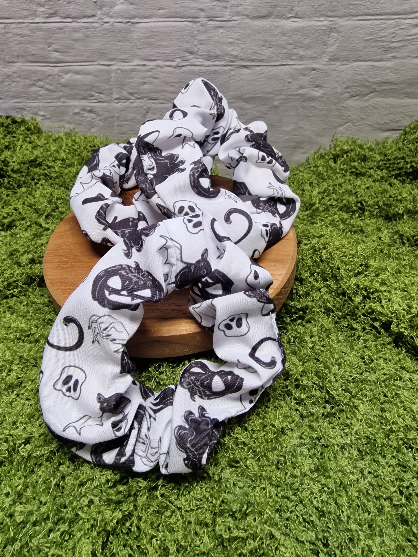 Scrunchie "White Halloween"