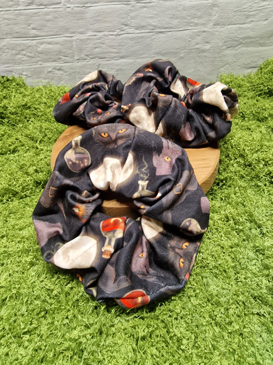 Scrunchie "Wicca Cat"