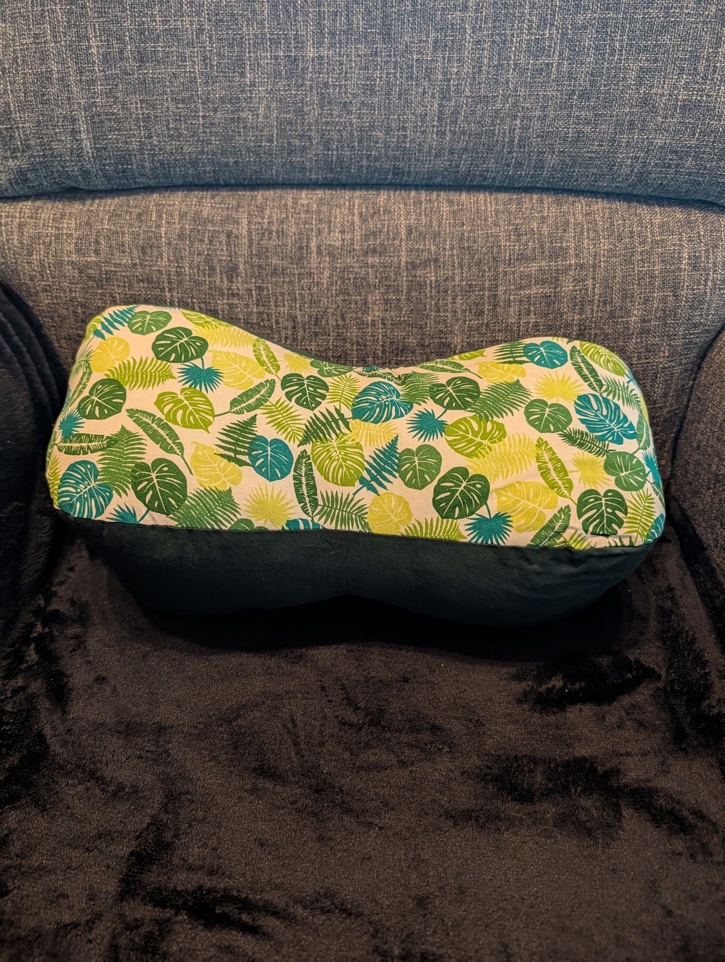 Leseknochen gross *Monstera*