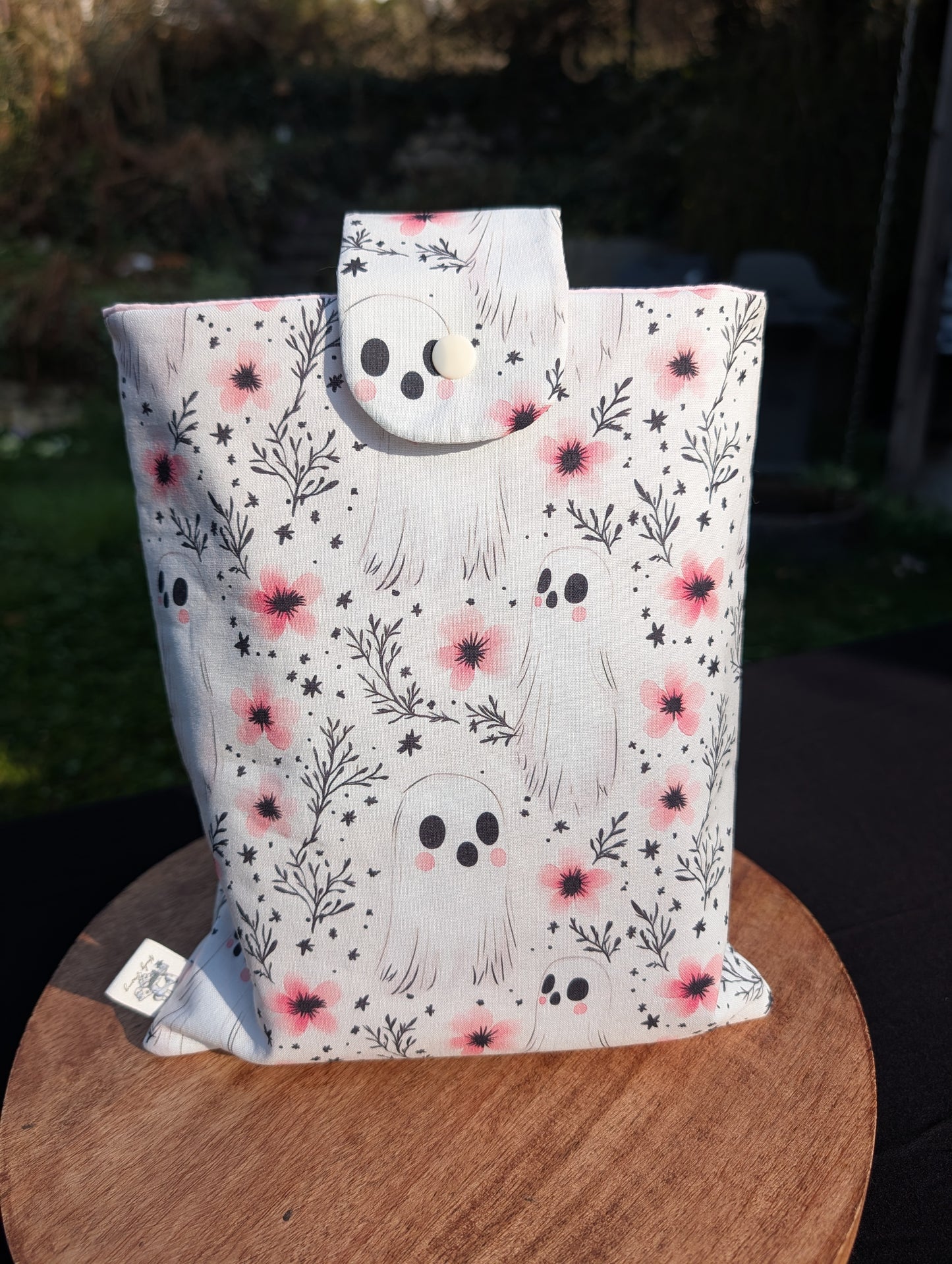Booksleeves *Spring Ghost*
