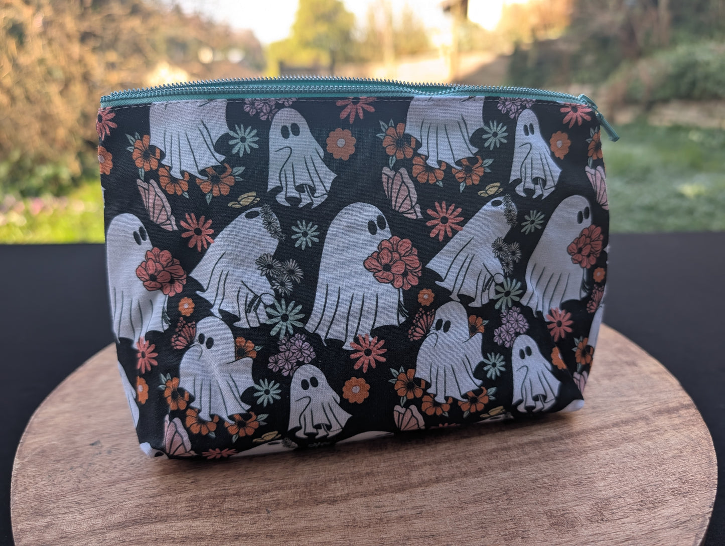 Kleine Kosmetiktasche *Hippy Ghost*