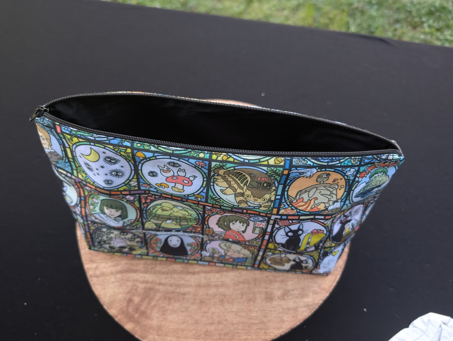 Grosse Kosmetiktasche *Ghibli Fenster*
