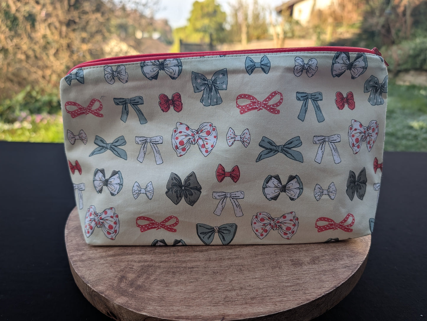 Grosse Kosmetiktasche *Schleifen gelb*
