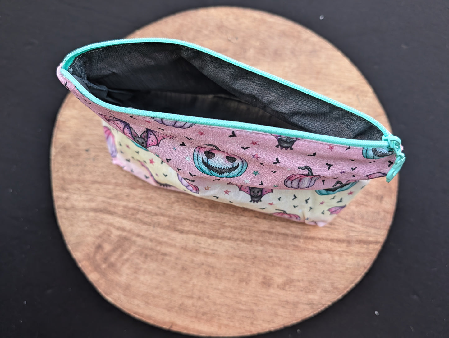 Kleine Kosmetiktasche *Pastel Halloween*