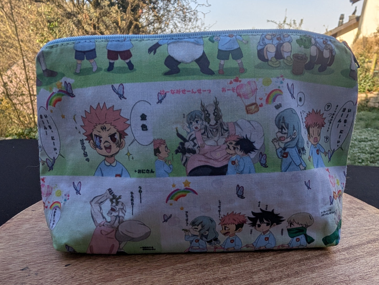Kleine Kosmetiktasche *JJK School*