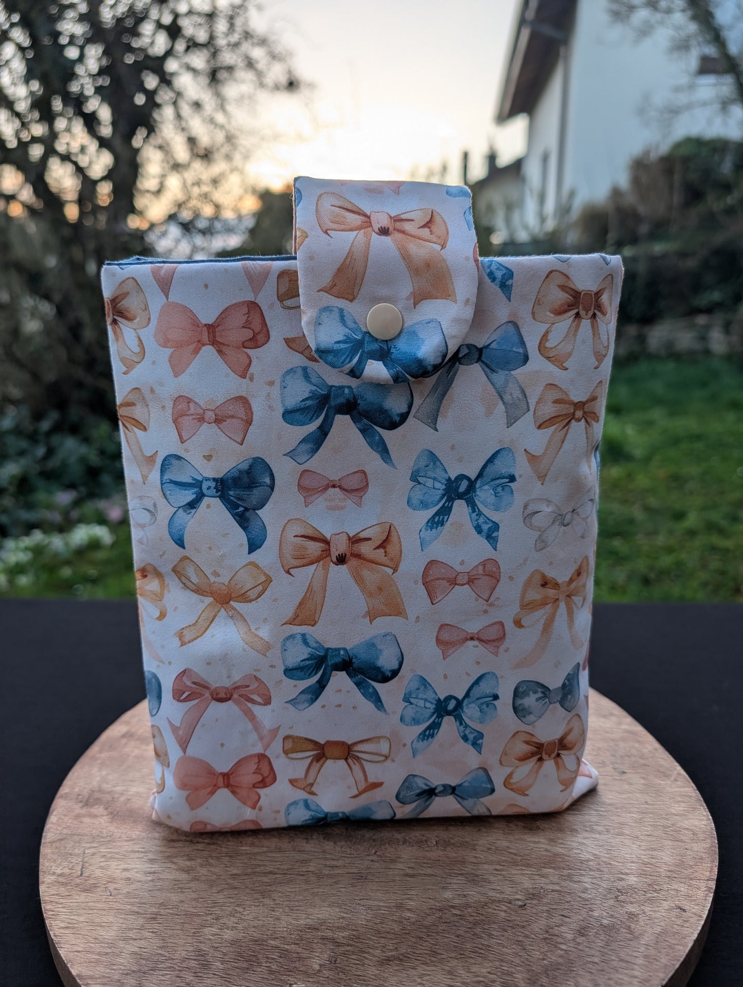 Booksleeve "Schleife blau"