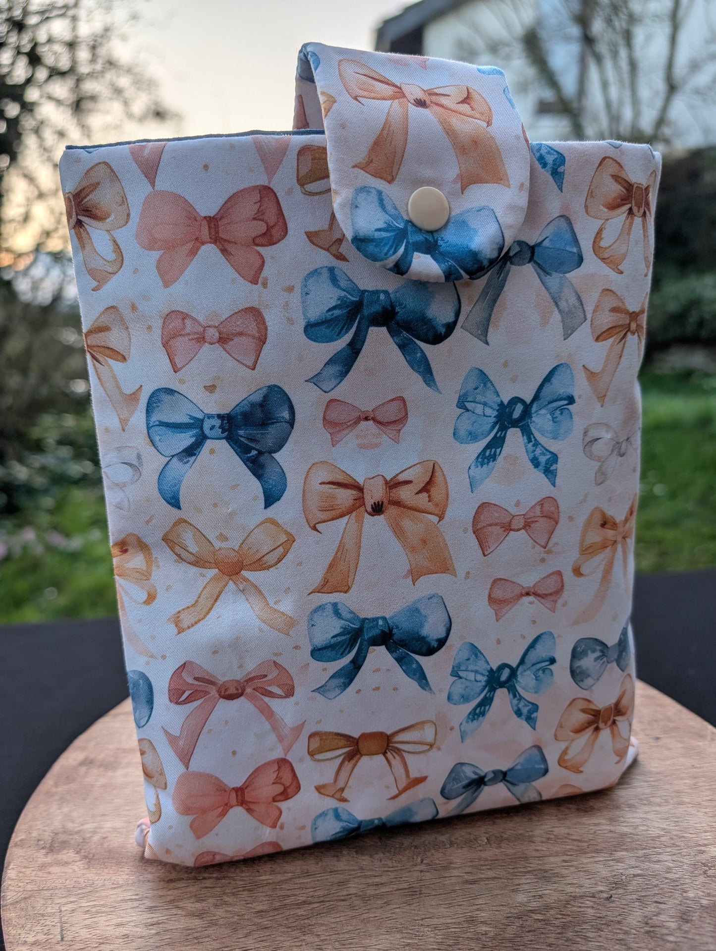 Booksleeve "Schleife blau"