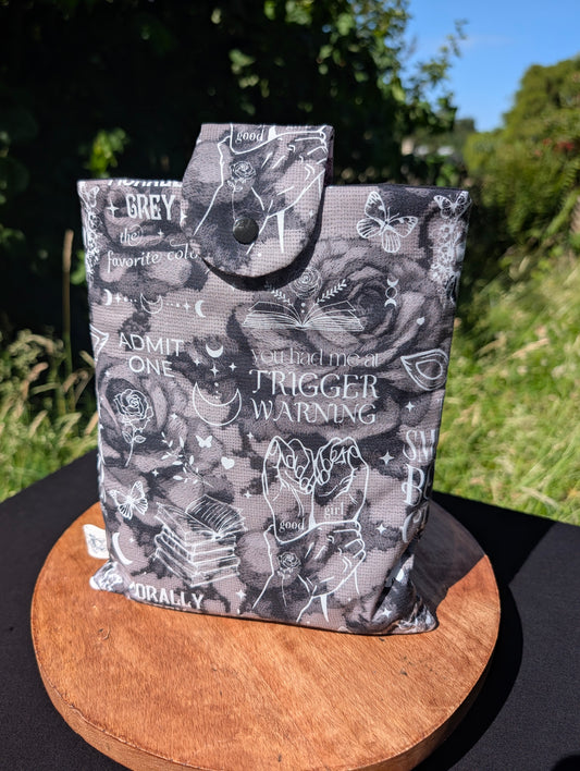 Booksleeve *Trigger Warning*