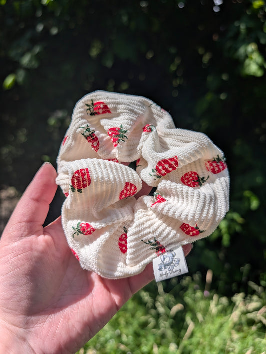 Scrunchie "Erdbeertraum"