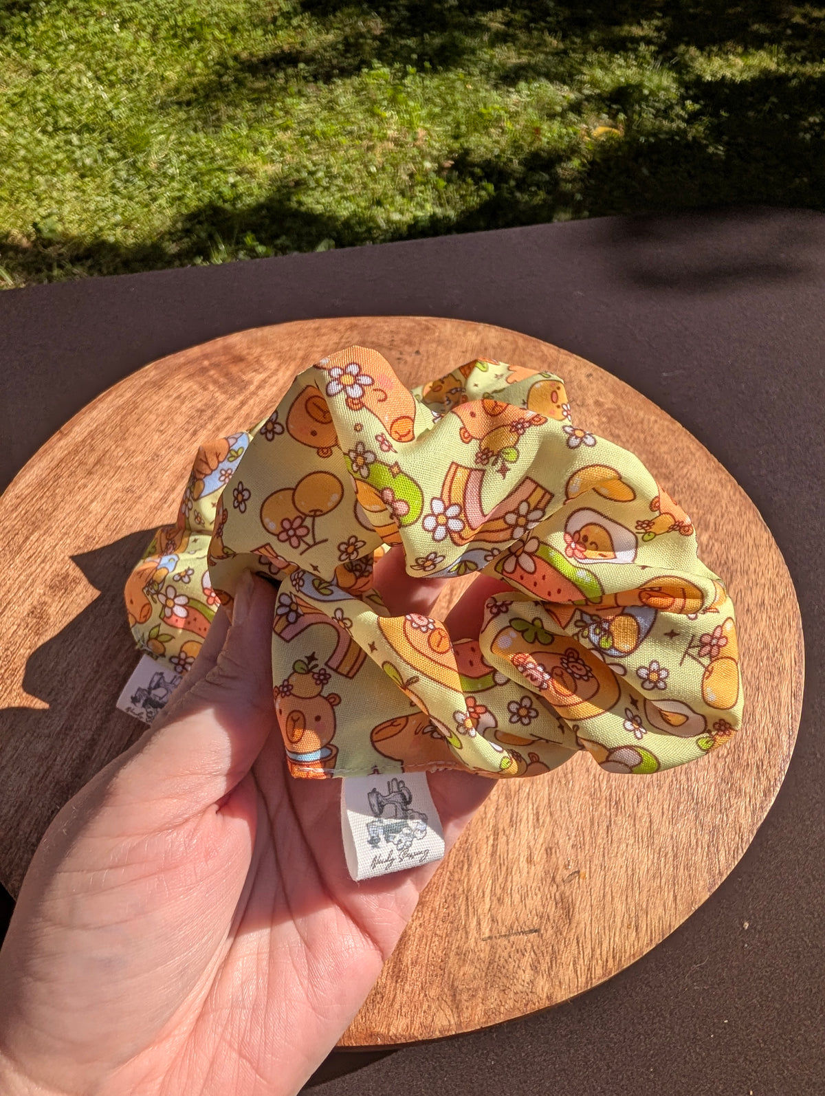 Scrunchie *Summer Capibara*