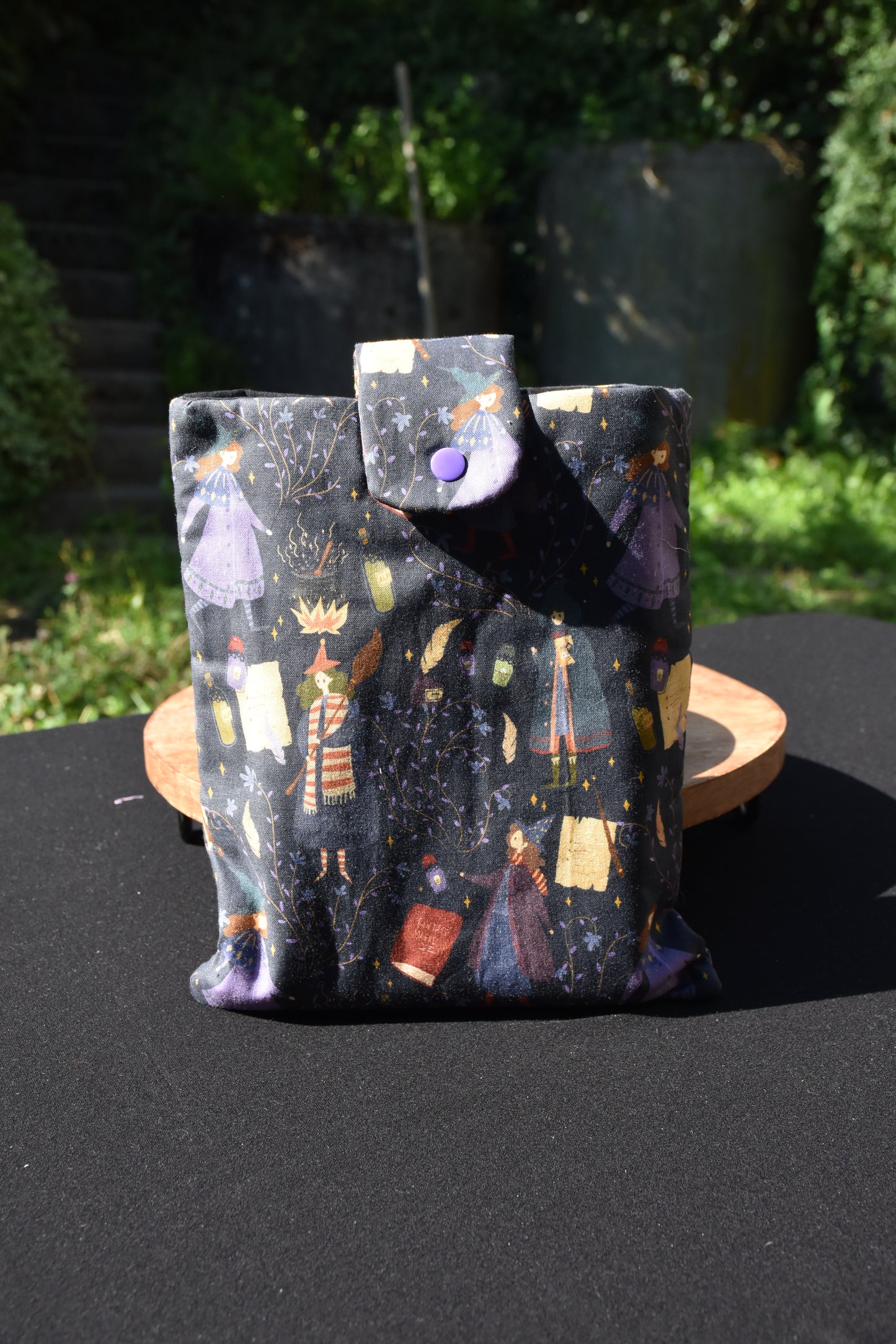 Booksleeve "Magic Woman"