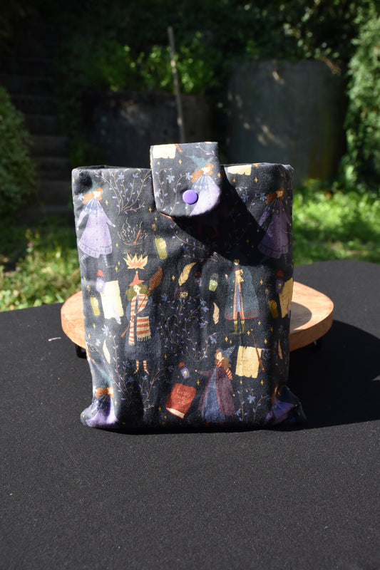 Booksleeve "Magic Woman"